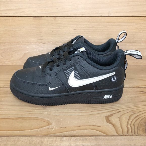 nike size 2y